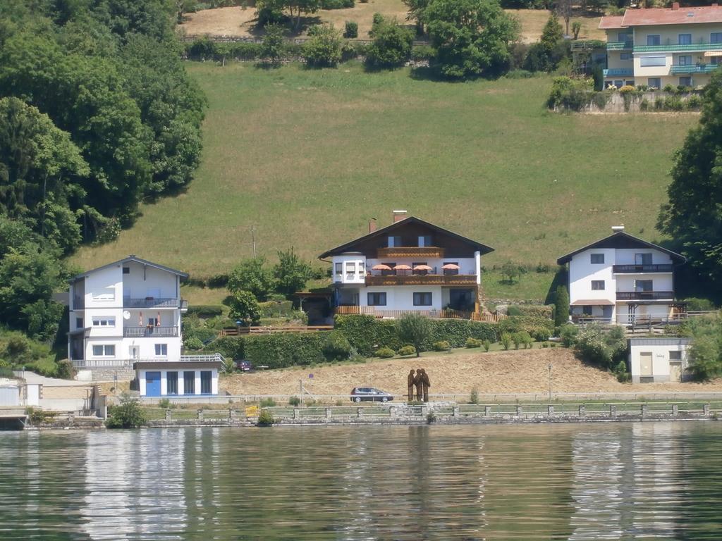 Haus Freitag Apartment Millstatt Bagian luar foto